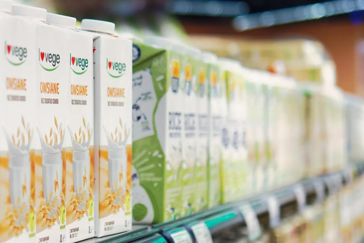 Health Canada stwierdziło, że wpływ białka BLG wytworzonego przez drożdże na zdrowie człowieka nie różni się od wpływu, jaki wywiera białko serwatkowe z mleka krowiego, dostępne na rynku kanadyjskim i ma tę samą wartość odżywczą.