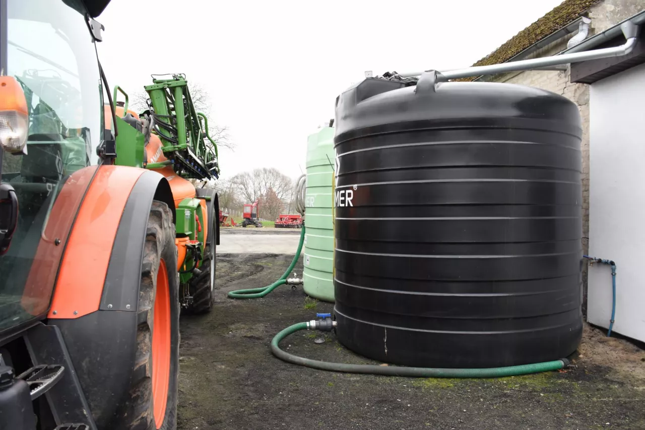 Dotacje do zbiornika na deszczówkę z problemem.