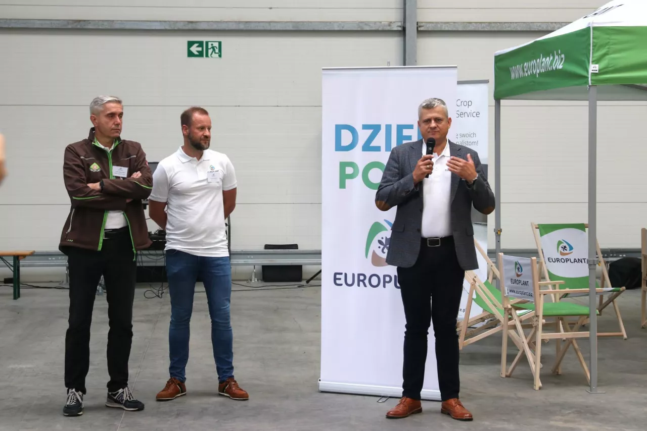 Dni pola ziemniaki, Europlant