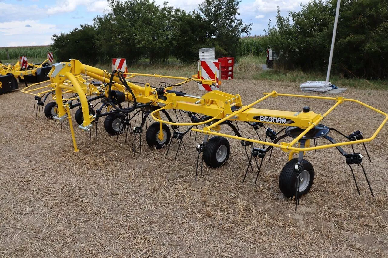 Przetrząsacz Bednar Ventis VS 6706 H