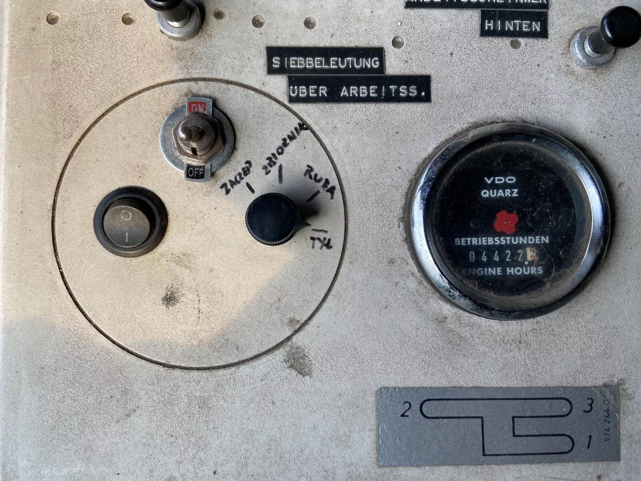 Technika, tap 11/2025, wynalazki rolników, modenizacje maszyn, pomysły rolników, kamera na kombajnie