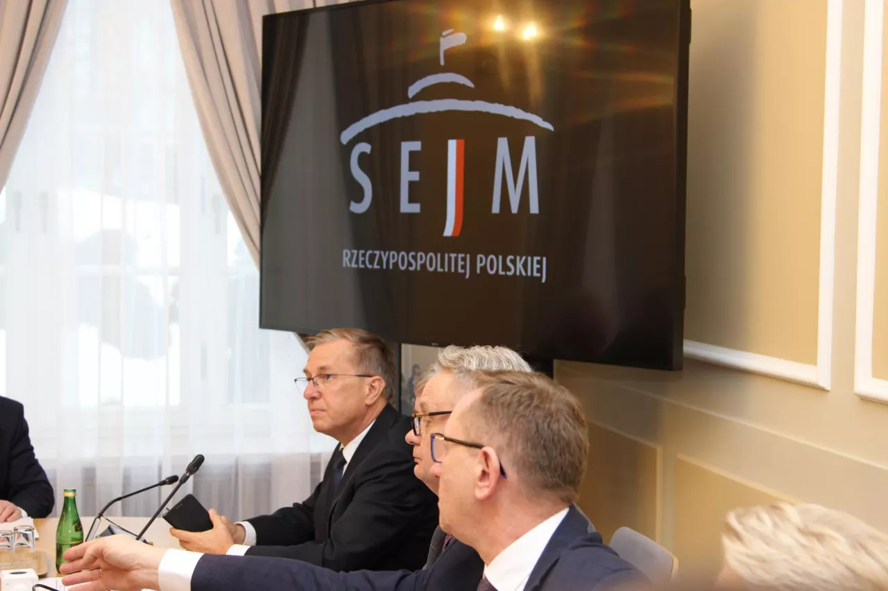 12 lutego w Sejmie rozpatrywano projekt dezyderatu w sprawie systemu wypłat odszkodowań dla gospodarstw rolnych dotkniętych bakteriozą pierścieniową ziemniaka